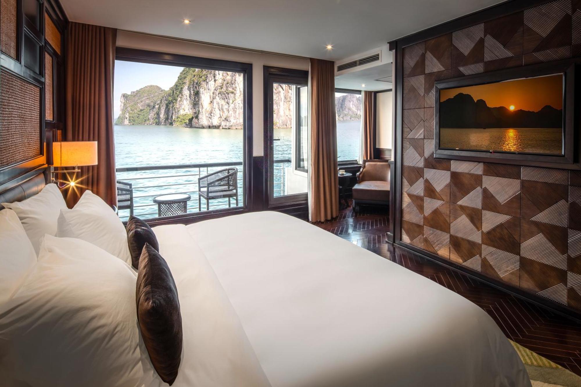 Ambassador Cruise Halong Bay Hotel Ha Long Bagian luar foto