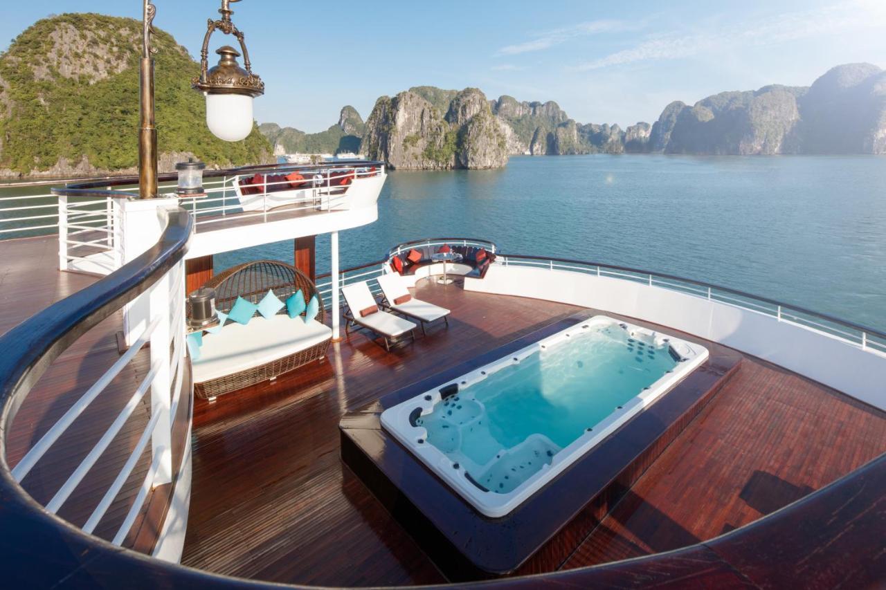 Ambassador Cruise Halong Bay Hotel Ha Long Bagian luar foto