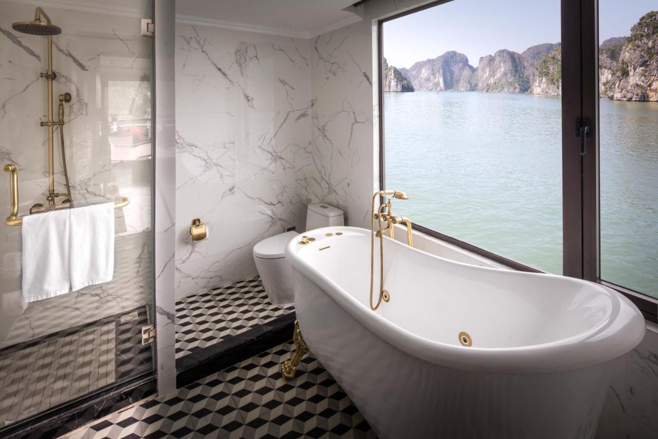 Ambassador Cruise Halong Bay Hotel Ha Long Bagian luar foto